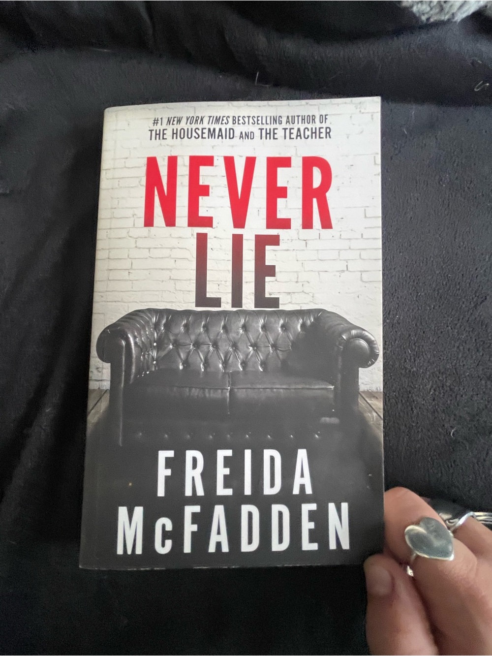 Never Lie by Freida McFadden